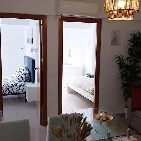 Veguita 2: Piso Renovado A 3 Min De La Playa Almeria