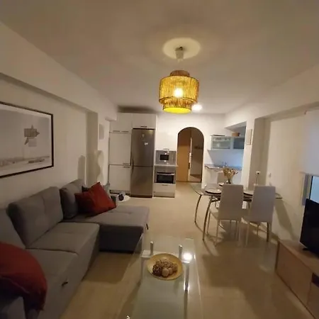 Veguita 2: Piso Renovado A 3 Min De La Playa Apartment