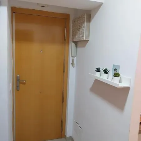 Veguita 2: Piso Renovado A 3 Min De La Playa Almeria